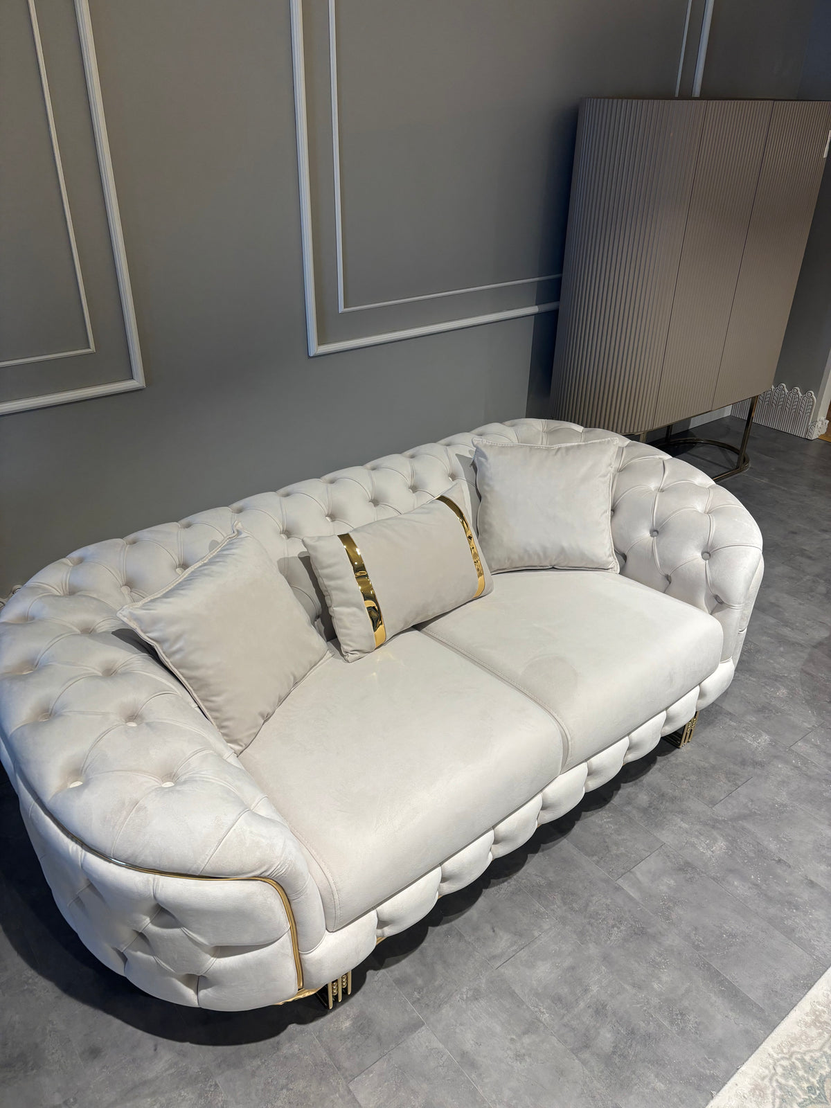 Gloria 2 Sits Soffa - Beige med Guld Ben