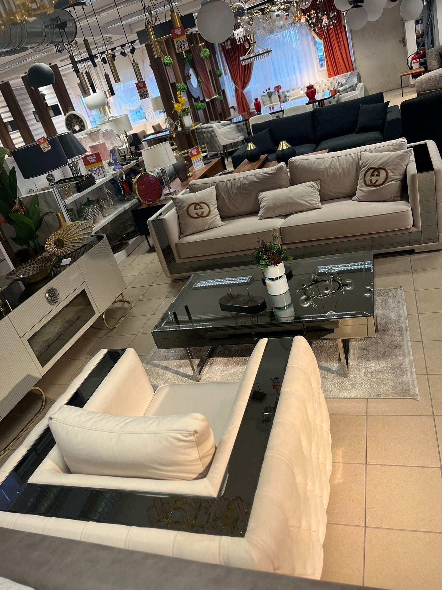 Gcc 3+1 Soffgrupp - Beige med Spegel