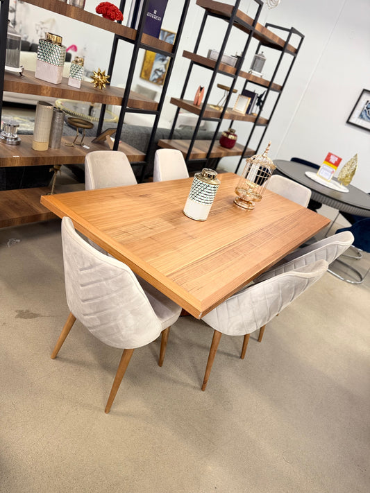 Ewos Napoli Matgrupp - Matbord med 6 St Beige Stolar