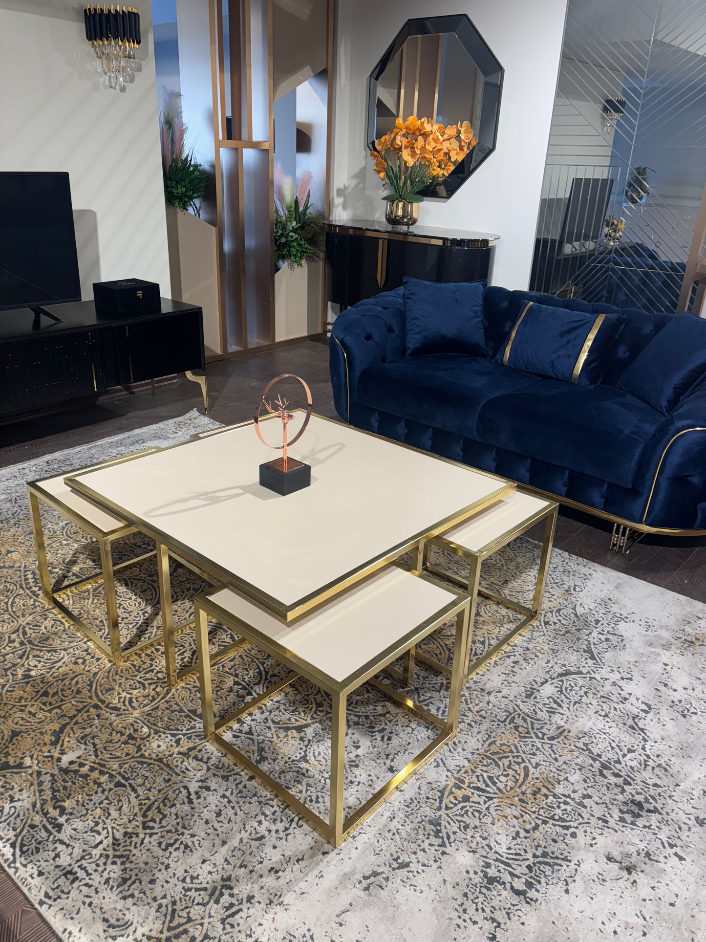 Cinar Soffbord 4+1 - Beige Träd Guld Ben