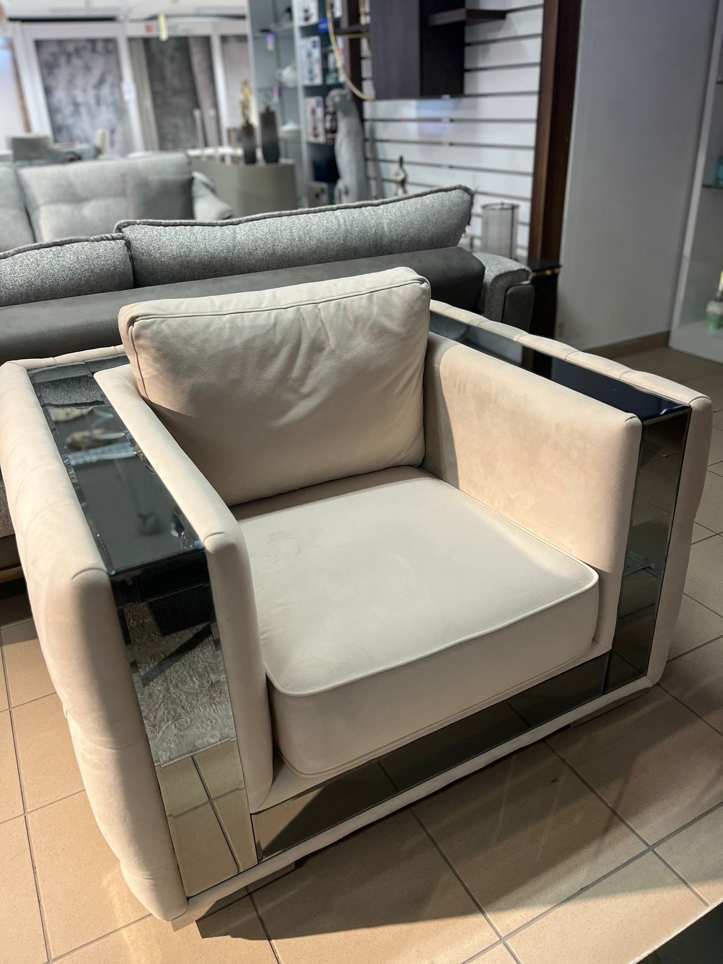 Gcc 1 Sits Soffa- Beige med Spegel