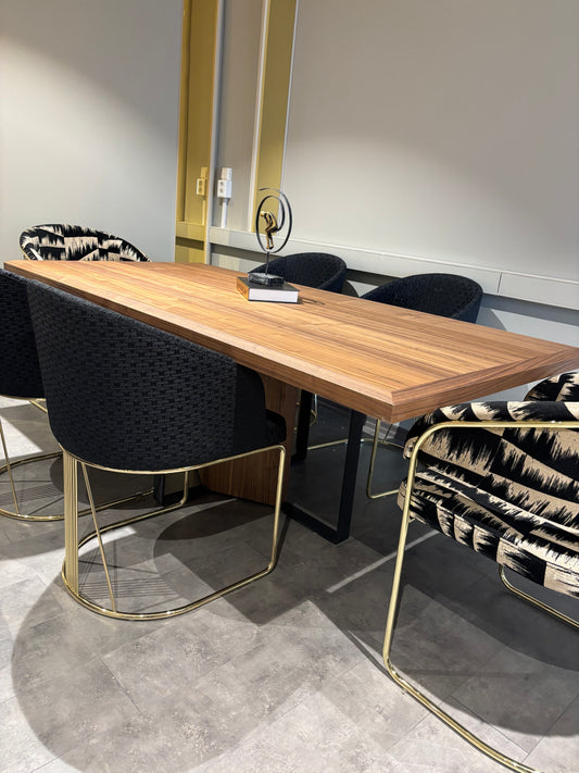 Ewos Napoli Matgrupp - Matbord med 6 St Stolar