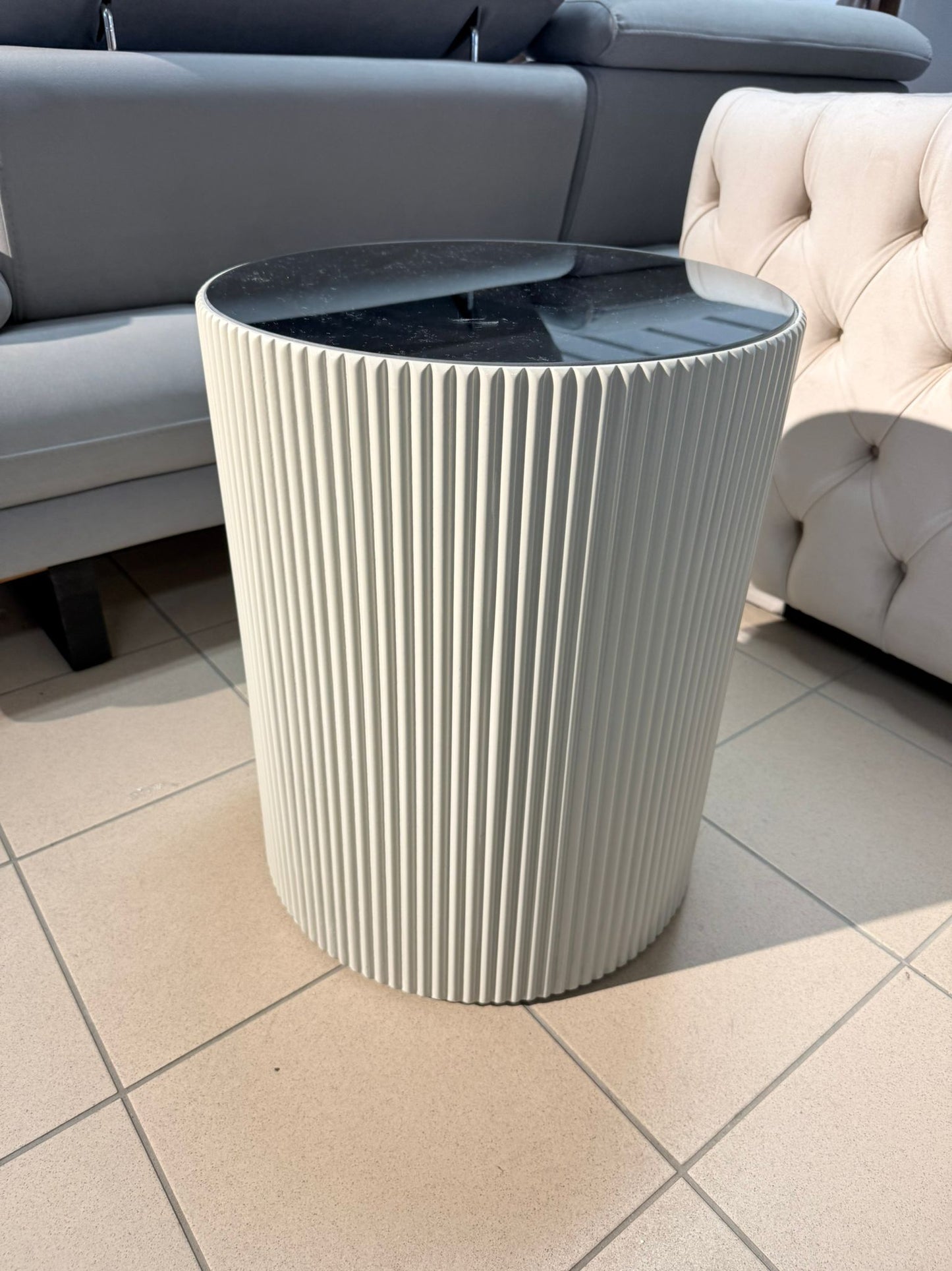 Piallo London Sidobord