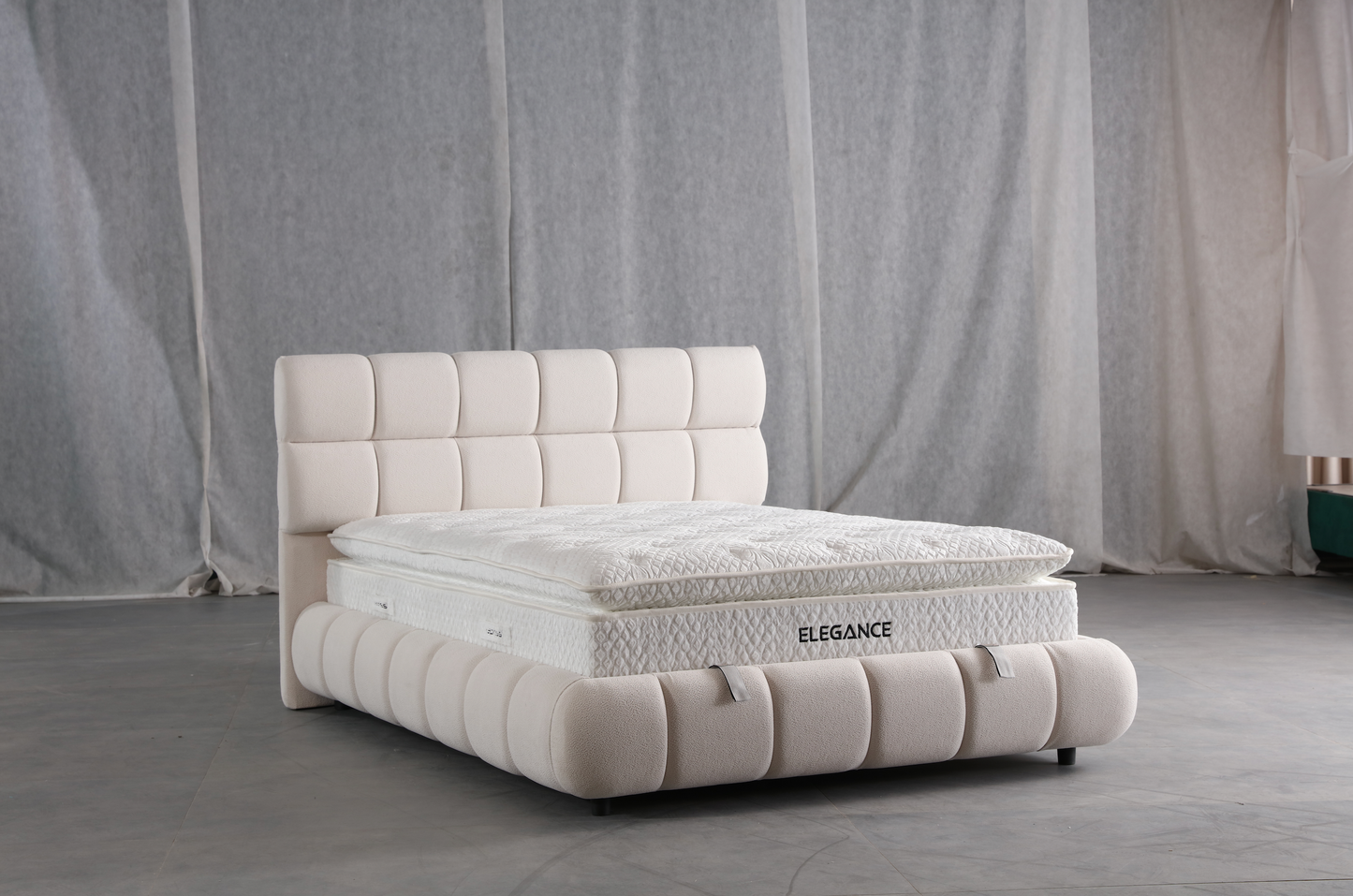 Elegance Plus Säng-Huvudgavel-Madrass-Förvaring