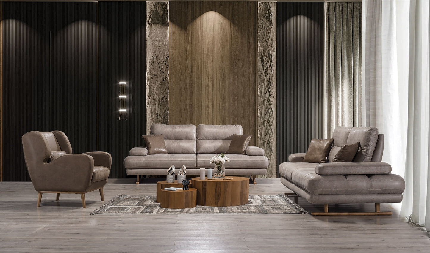 Quatro Armchair