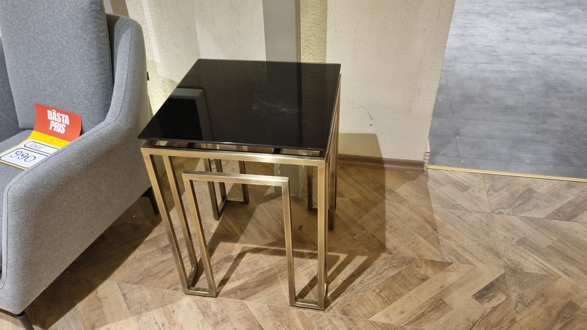 Tunapol Sidobord – visningsexemplar, bild 1
