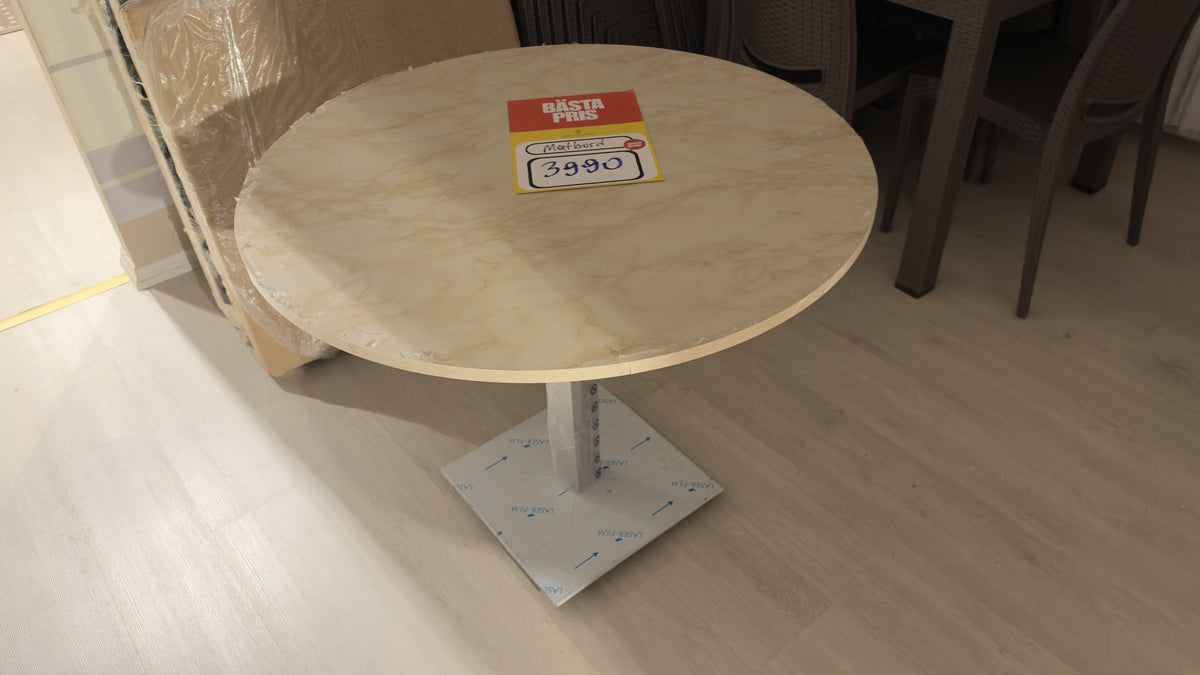 Matbord 4 – visningsexemplar, bild 1