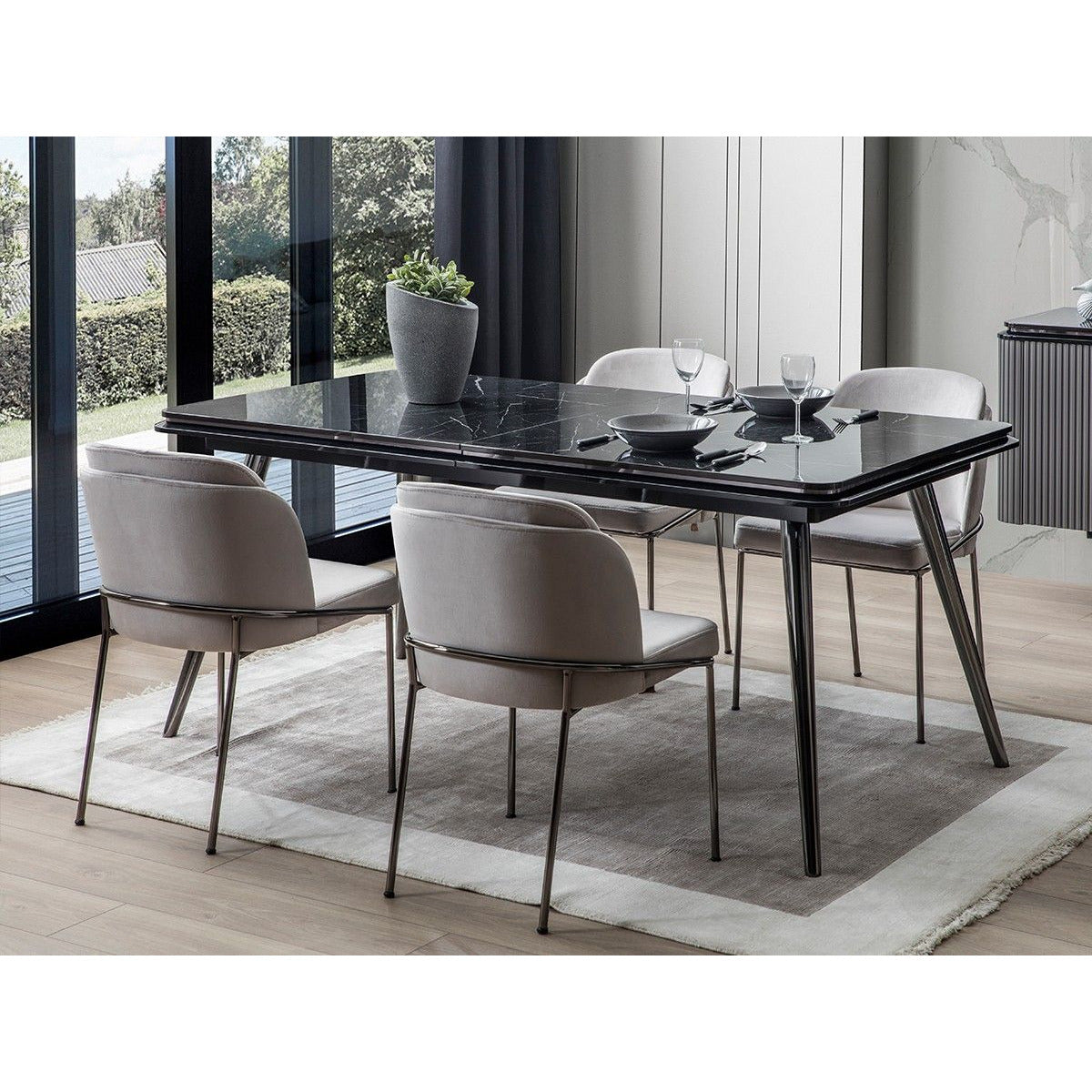 Mila Matbord - LINE Furniture Group