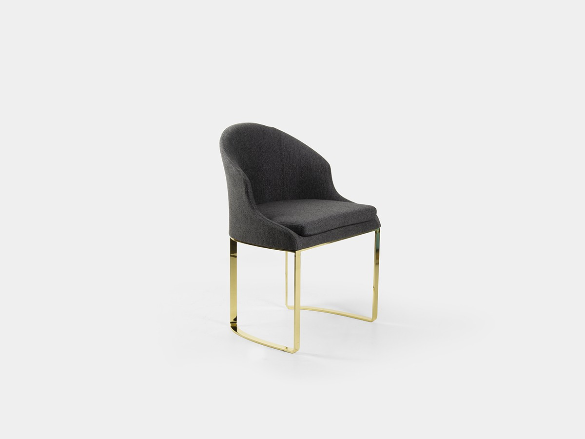 Lisa Matgrupp - Dining Table with 6 Chairs