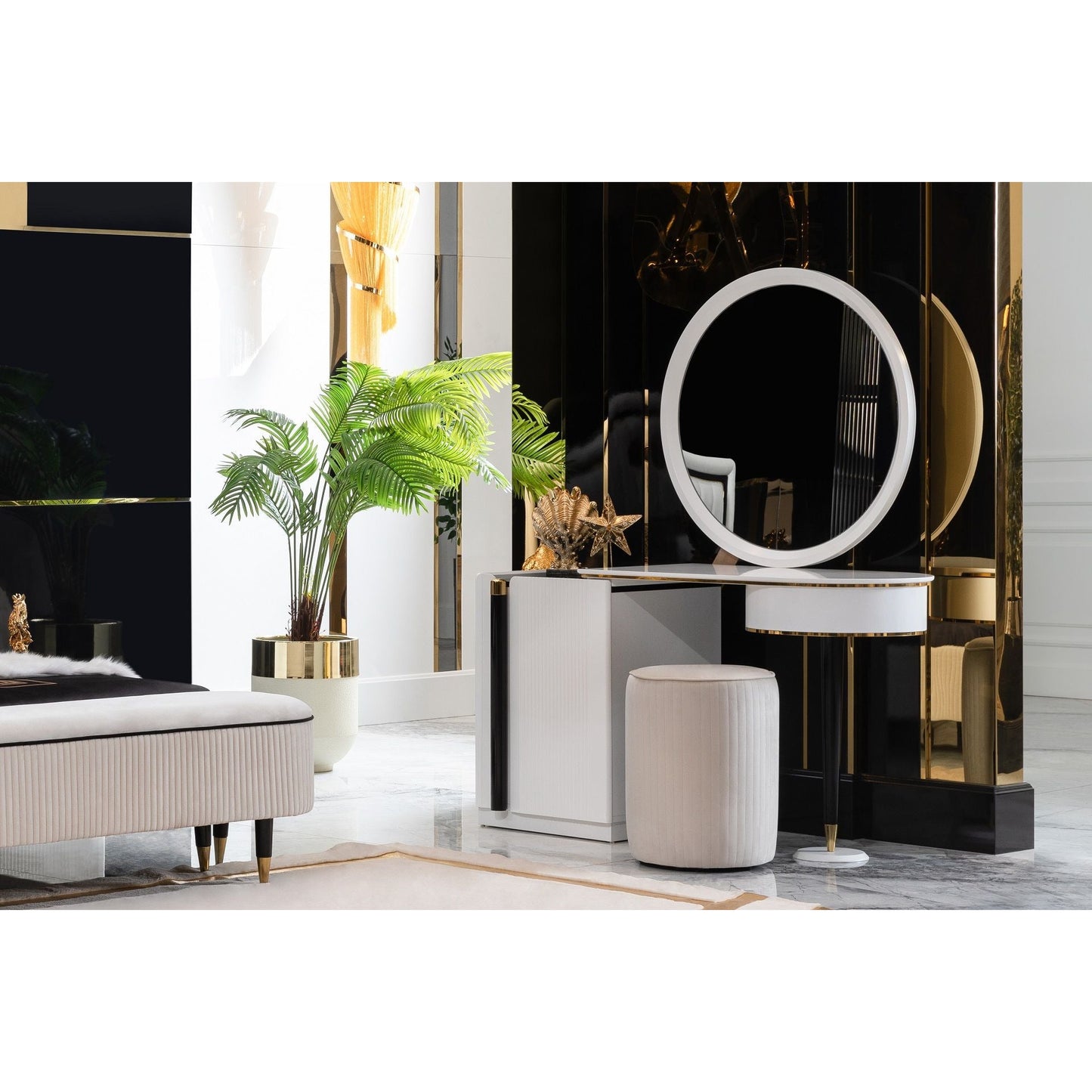 Stella Säng - LINE Furniture Group