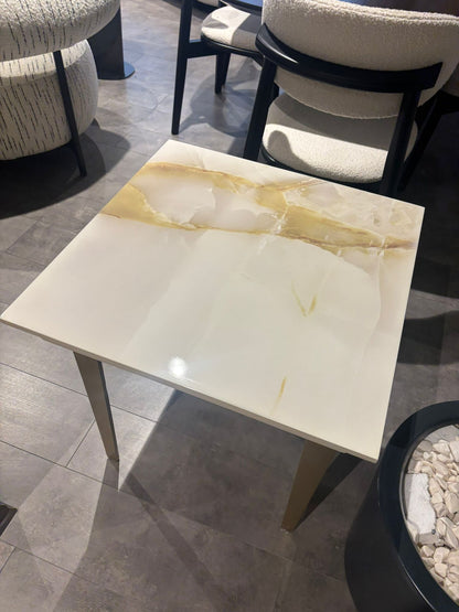 Gabba Vrsc Sidobord - Beige med Guld Ben
