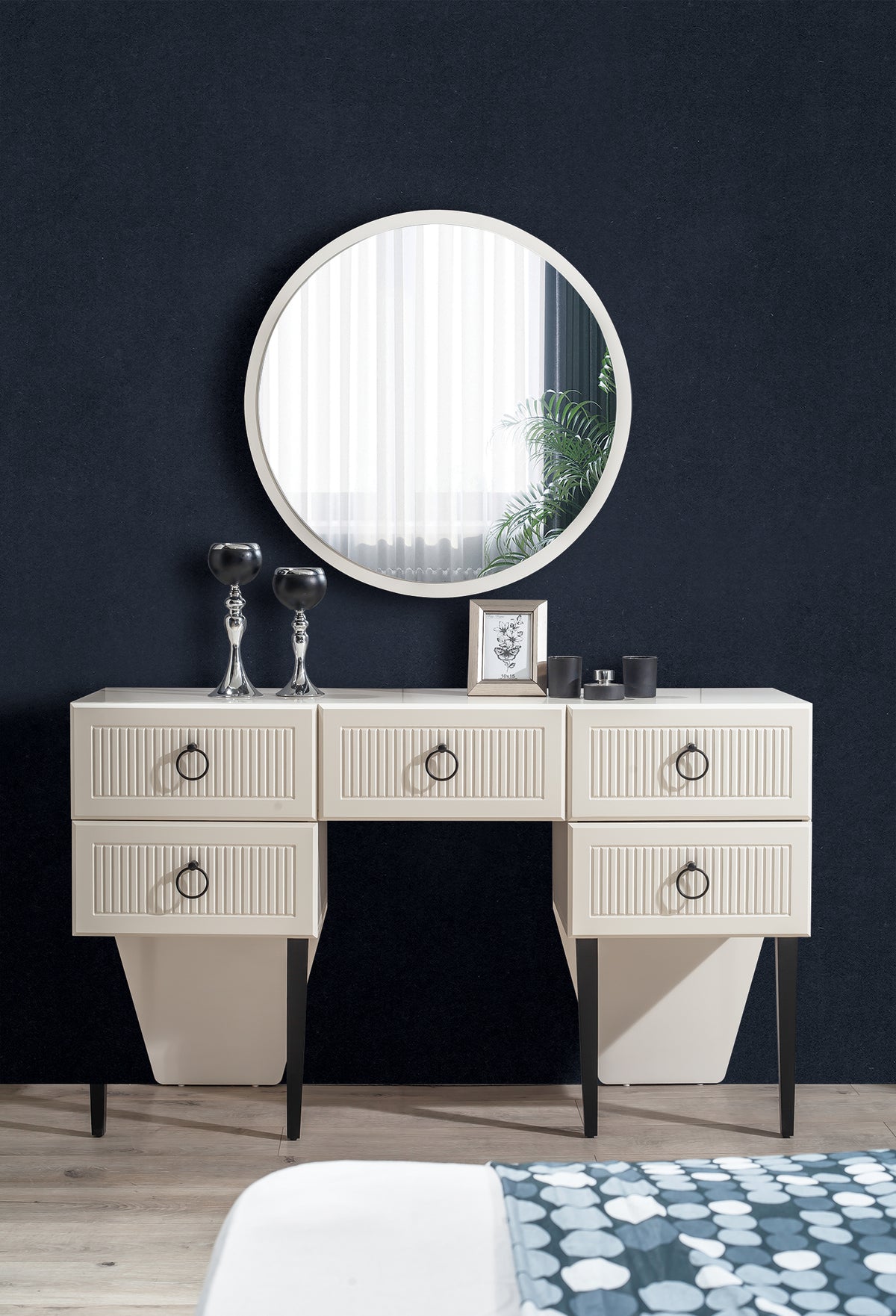 SAVANA Sovrumsset (Säng + 2 Sängbord + Sminkbord + Garderob)