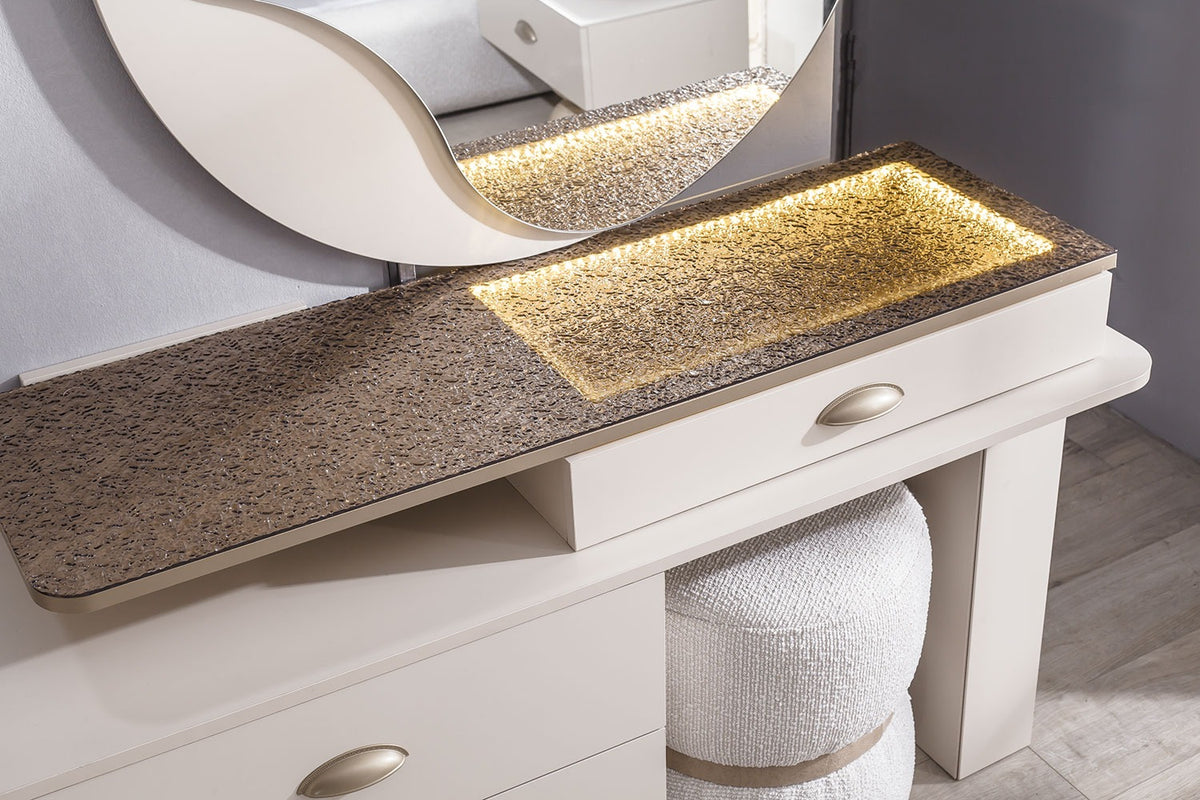 AVVA Sminkbord med Spegel