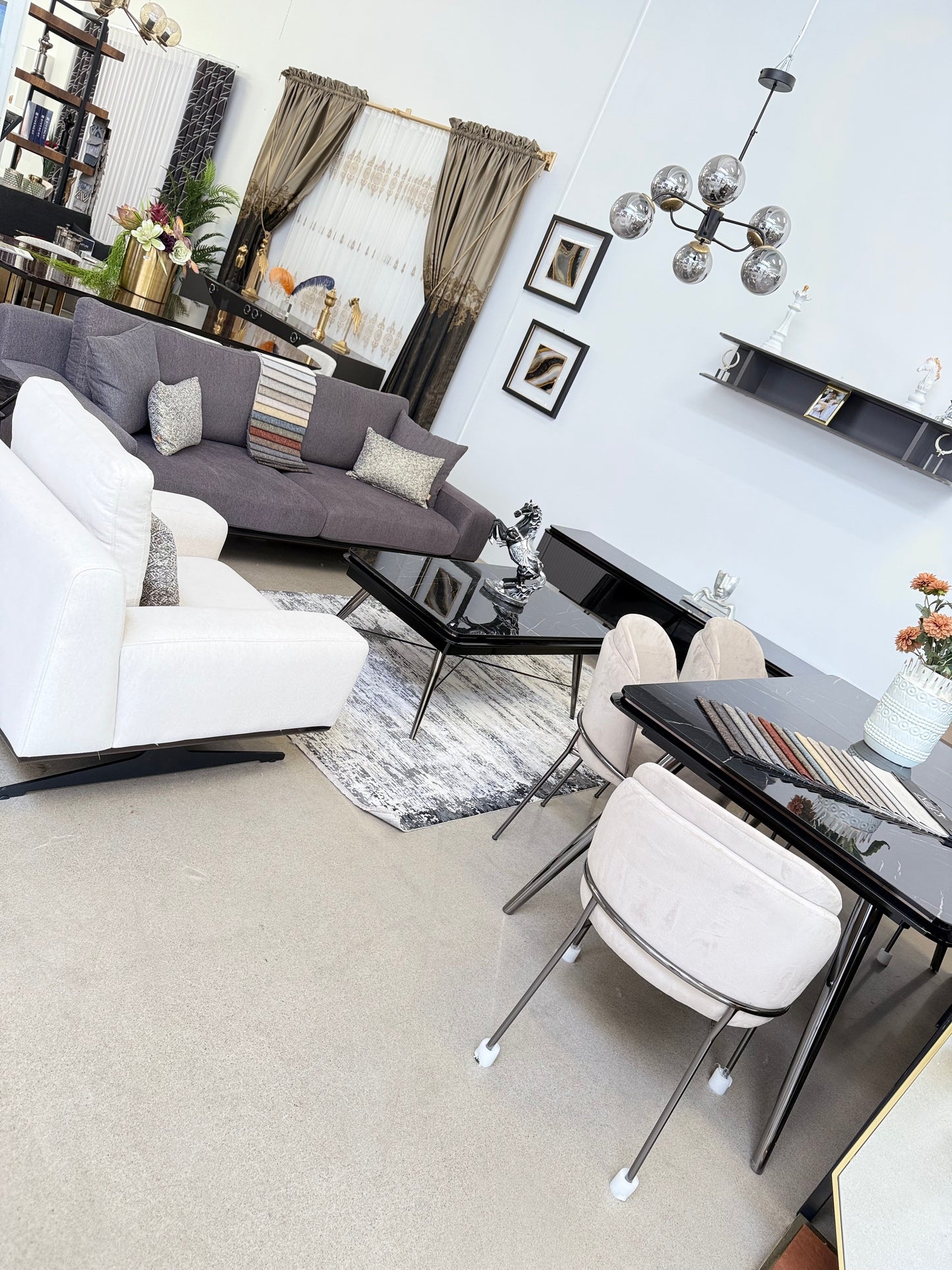 Nill`s Mila Sidobord