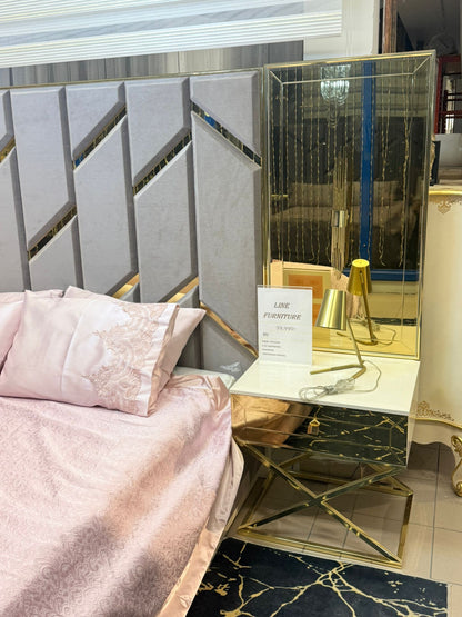 Erike Gold Sovrumsset