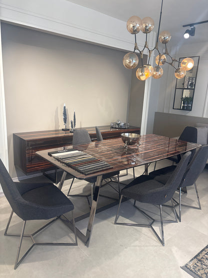 Elegant Matgrupp - Matbord med 6 St Stolar