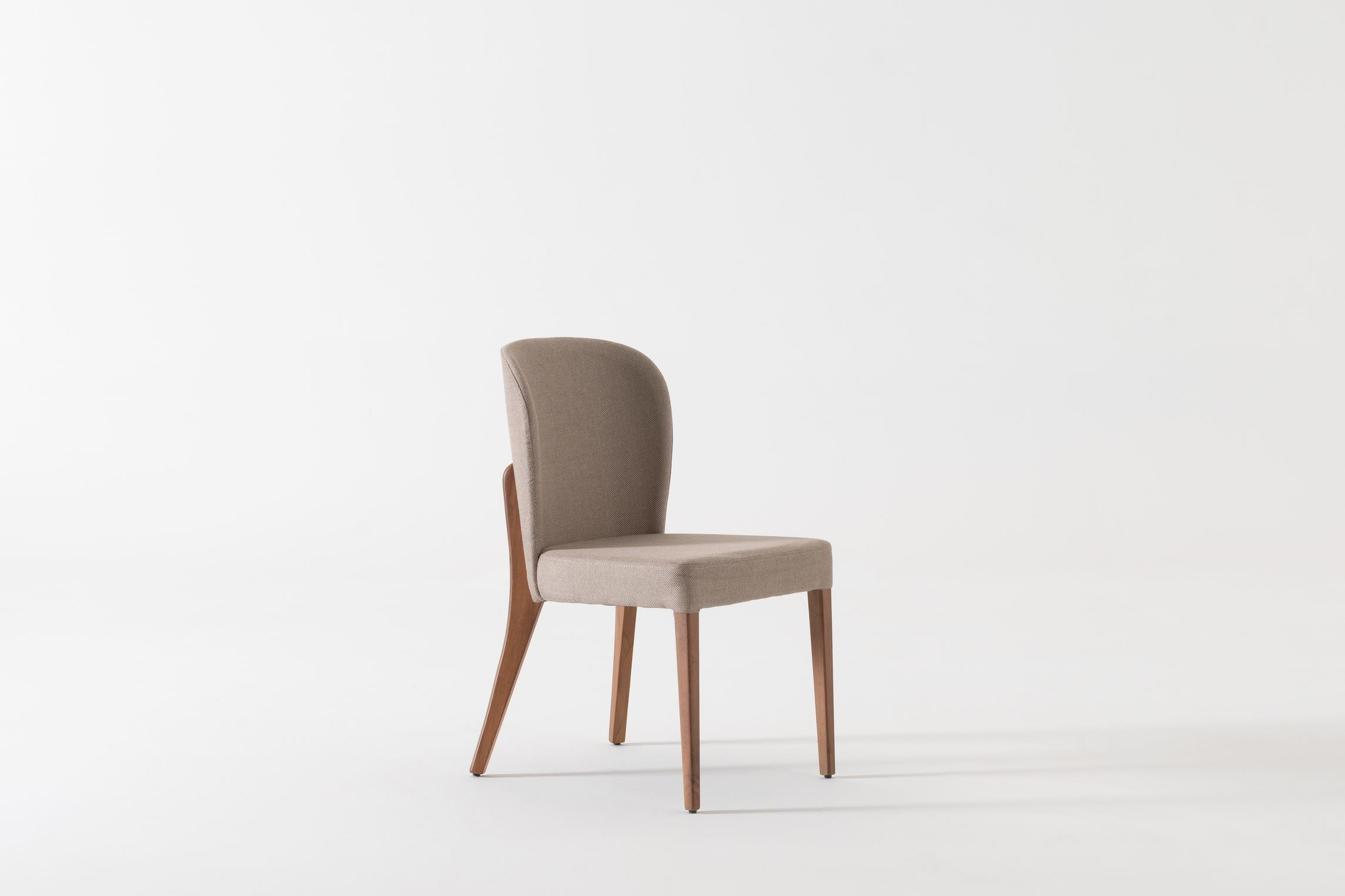 Lucca Lux Matgrupp - LINE Furniture Group