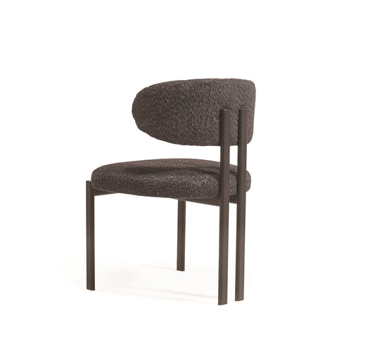 Queen-C Chair