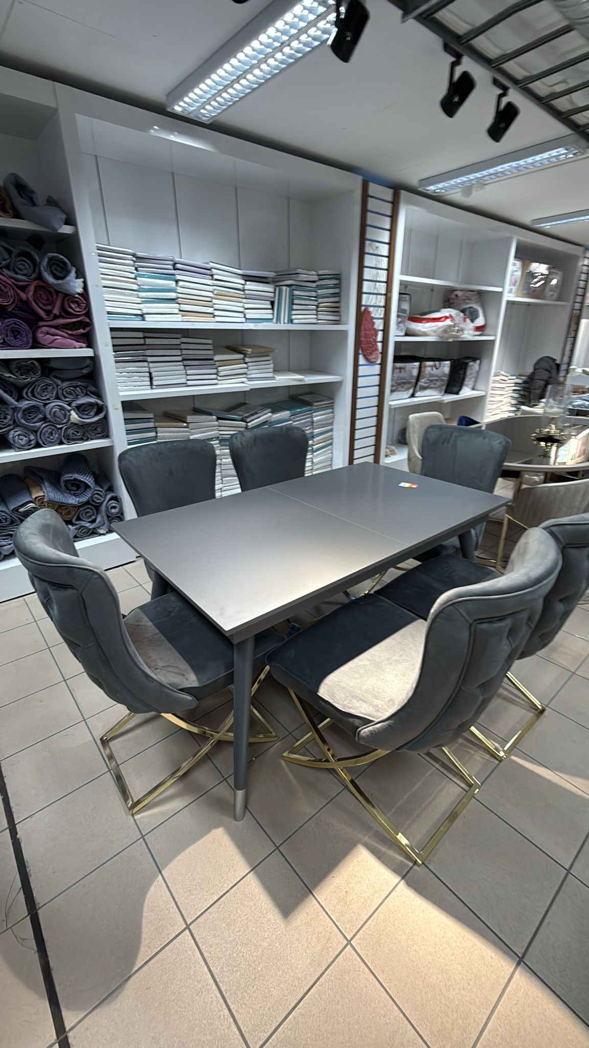 Marina Matbord med 6 St Stolar