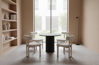 Baha Dining Table (rund) with  4 Avva Chairs