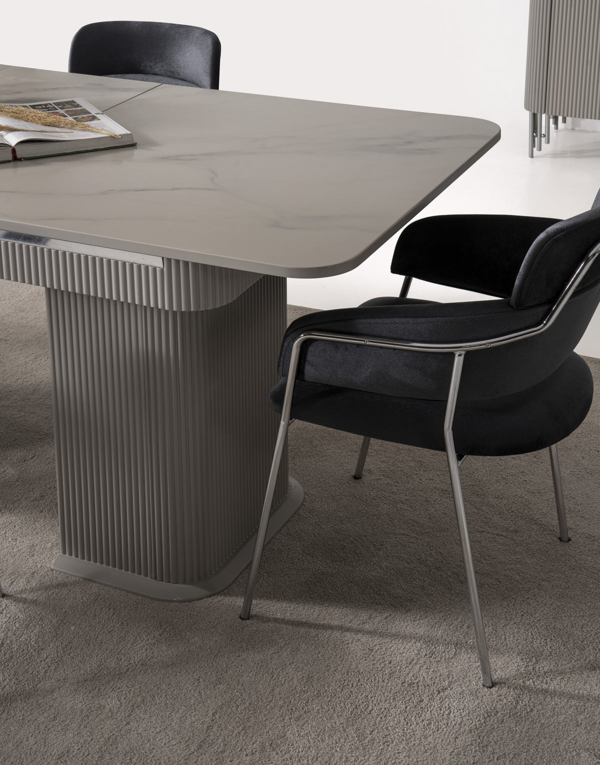 INCI Grey Matbord