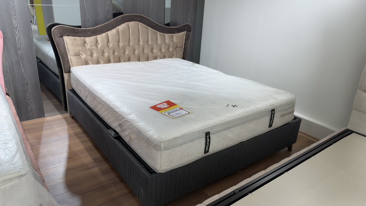 Säng 160 cm 3 – visningsexemplar, bild 1