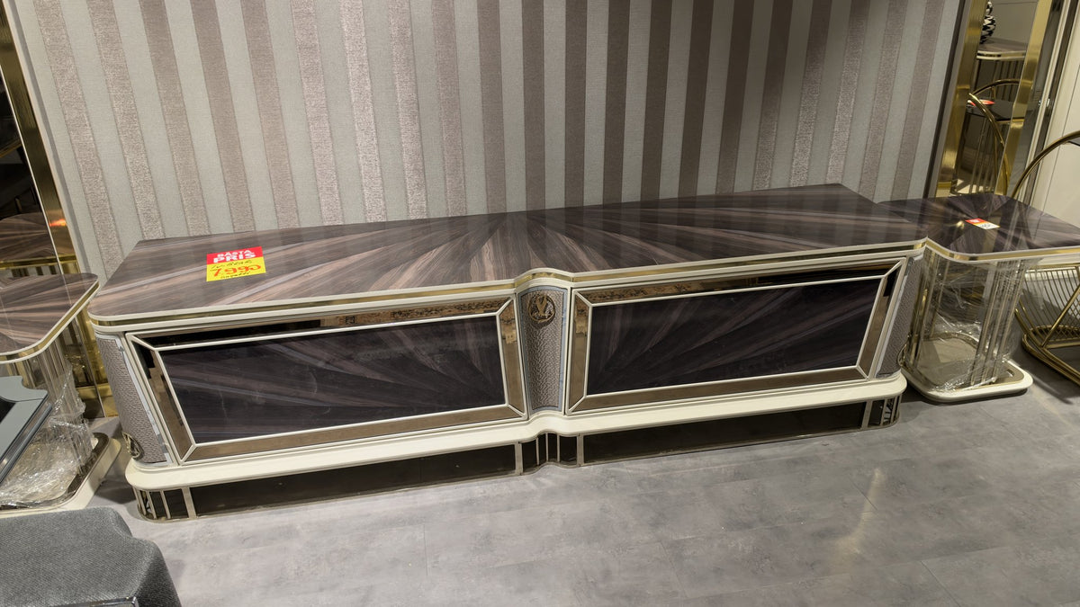 Bugatti TV-bänk – visningsexemplar, bild 1