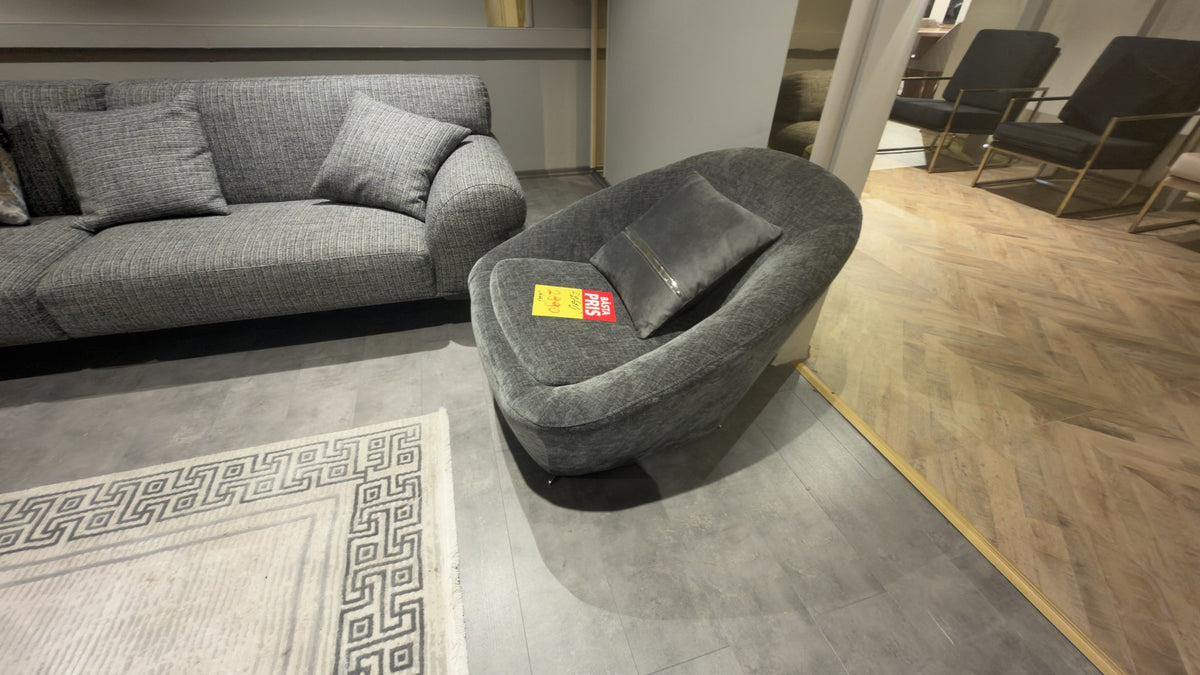 Saloni Fåtölj – visningsexemplar, bild 2