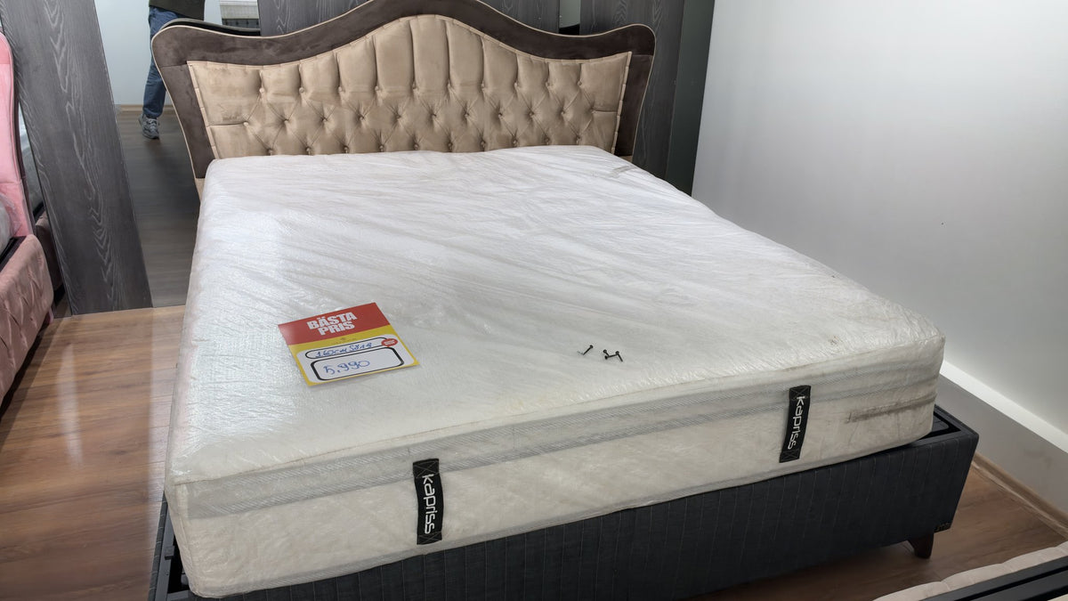 Säng 160 cm 3 – visningsexemplar, bild 2