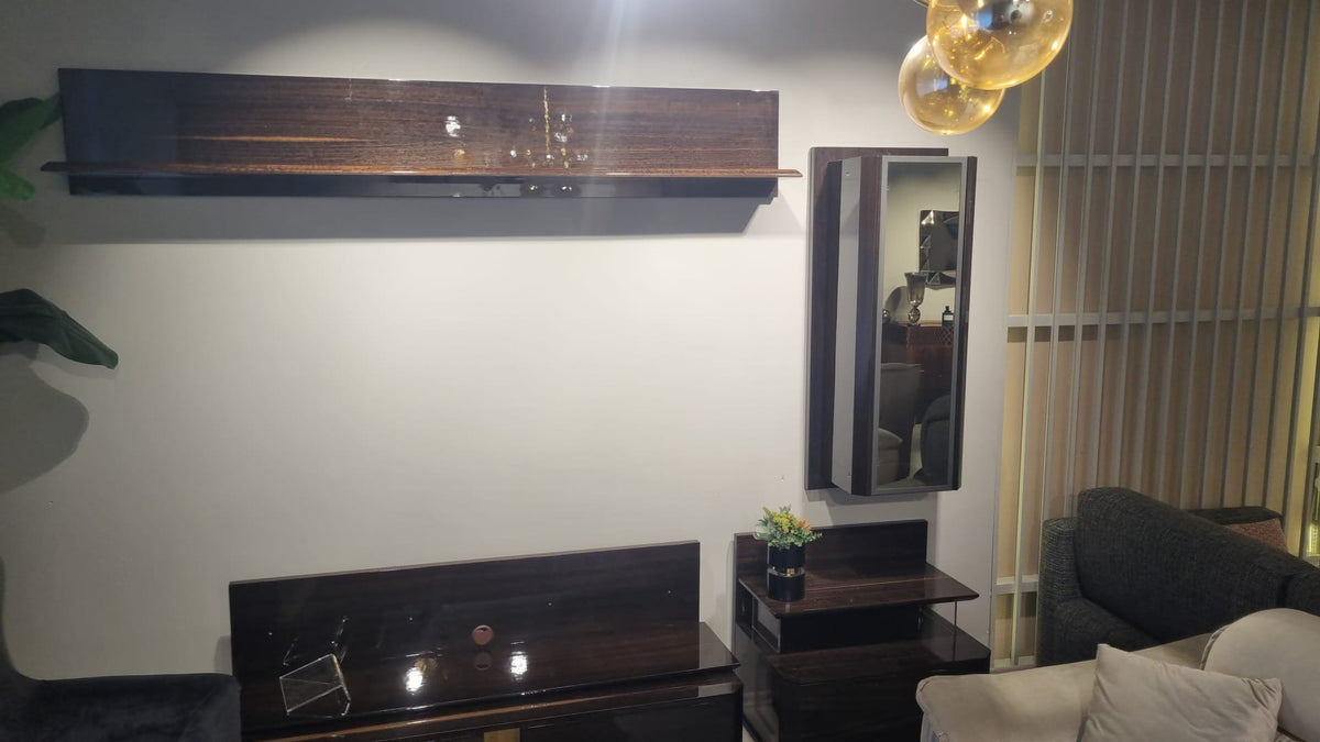 Lisa Vardagsrum Paket (Soffbord + TV-bänk med hyllor + Skänk med spegel + Matbord med 6 stolar) – visningsexemplar, bild 3