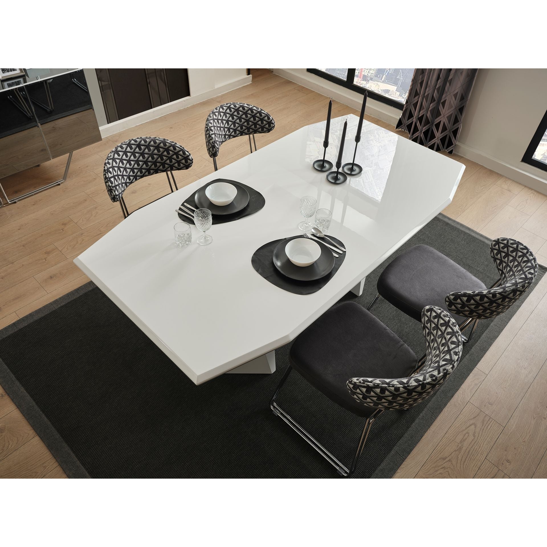 Koza Skänk - LINE Furniture Group
